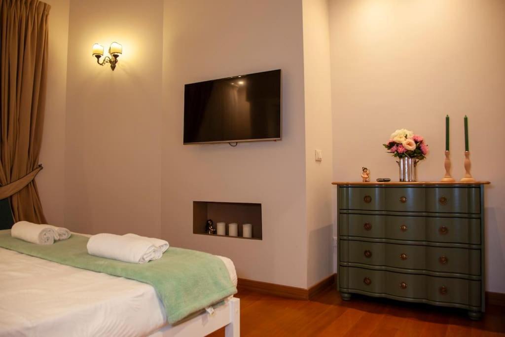 Roma, Gemelli Casa Eleganza, Modernista Appartement Rome